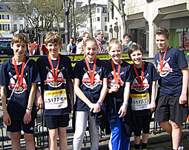 Tolles Wetter, tolle Leistung - Das EMG-Team erlebt beim Bonn-Marathon einen rundum gelungenen Tag