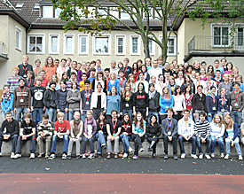 Interessante Leute aus dem In- und Ausland: Martin Wosnitzka im Pulk der "Juniorakademiker" im niedersächsischen Braunschweig 