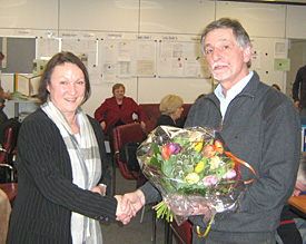 Herzliche Verabschiedung: Gabriele Hüntemann (l.) und Otto Gores wissen, was sie aneinander hatten