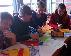 Sch�ler entwerfen Plakate �ber Russlanddeutsche