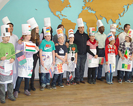 Internationale Küche: Schülerinnen und Schüler des EMG lernen die kulinarischen Gepflogenheiten fremder Länder kennen 